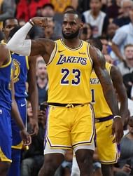 Golden State Warriors v Los Angeles Lakers